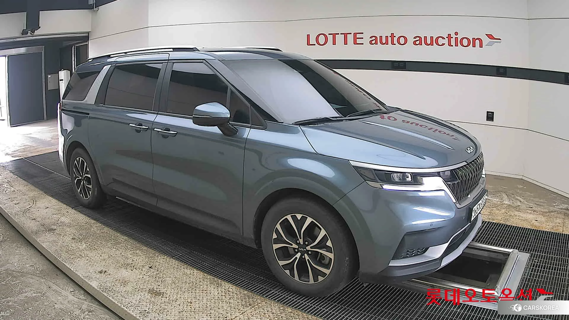 Kia Carnival id 3875846 из Кореи 7