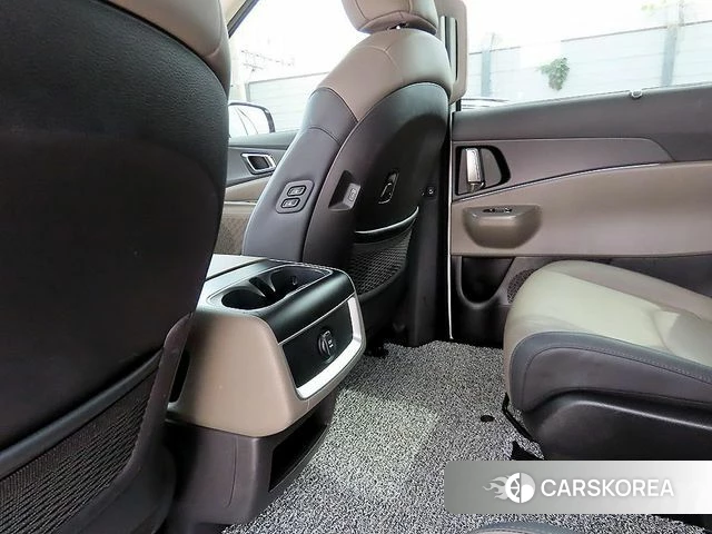 Kia The New Carnival 4th Generation id 4601278 из Кореи 7