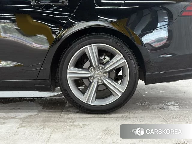 Honda Accord id 4511005 из Китая 7