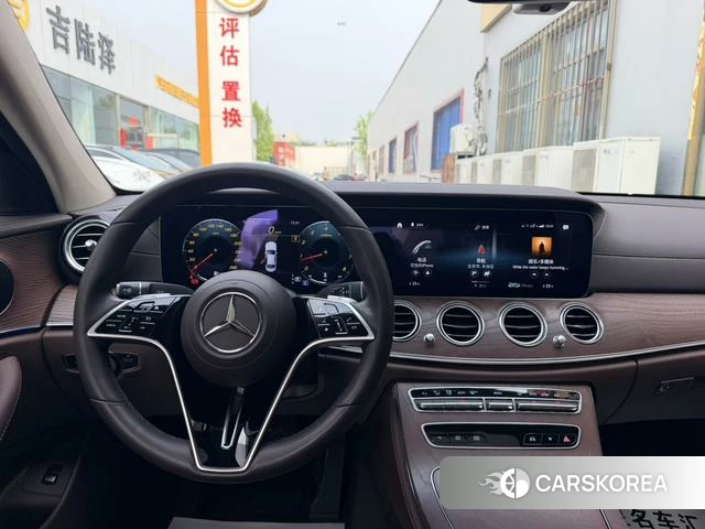 Mercedes-Benz E-class id 4264833 из Китая 7