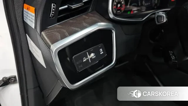 Audi A6 (C8) id 3770921 из Кореи 7