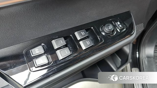 Ssangyong Torres EVX id 4177581 из Кореи 7