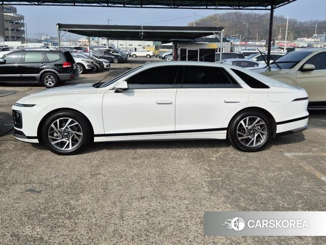 Hyundai Grandeur (GN7) id 3857326 из Кореи 7