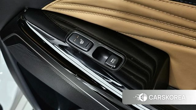 Kia K7 Premier Hybrid id 3852506 из Кореи 7