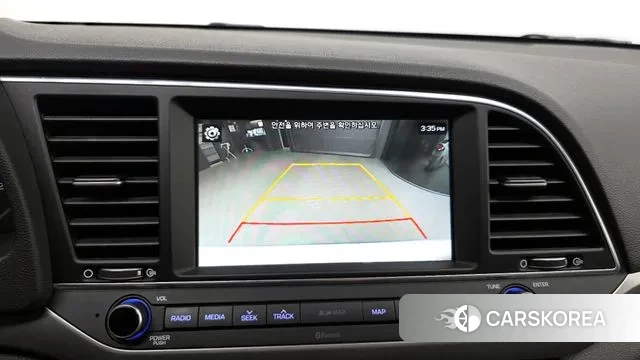 Hyundai Avante AD id 3072119 из Кореи 7