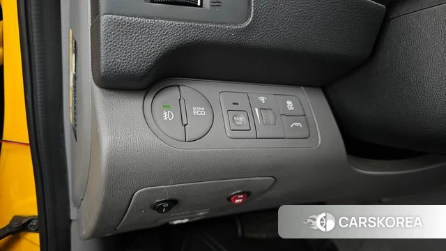 Hyundai The New Grand Starex id 3886096 из Кореи 7