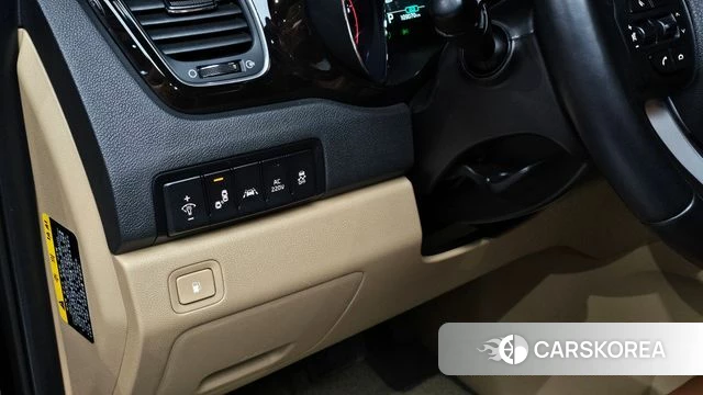 Kia The New Carnival id 4693409 из Кореи 7
