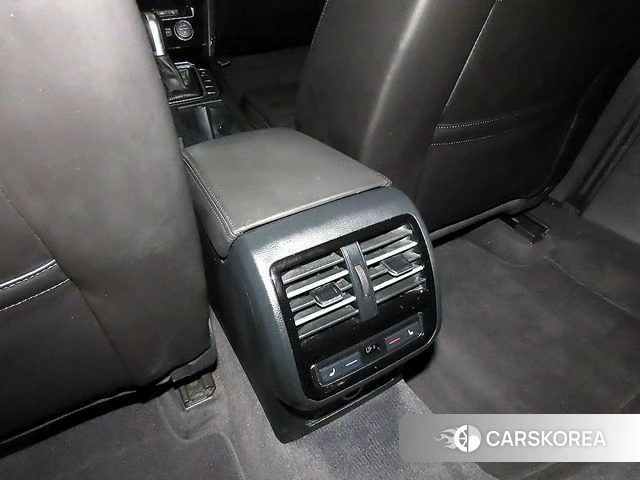Volkswagen Passat GT (B8) id 4246245 из Кореи 7