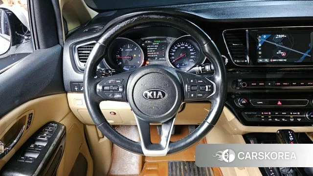 Kia The New Carnival id 4285991 из Кореи 7