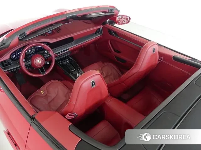 Porsche 911(992) id 3088113 из Кореи 7