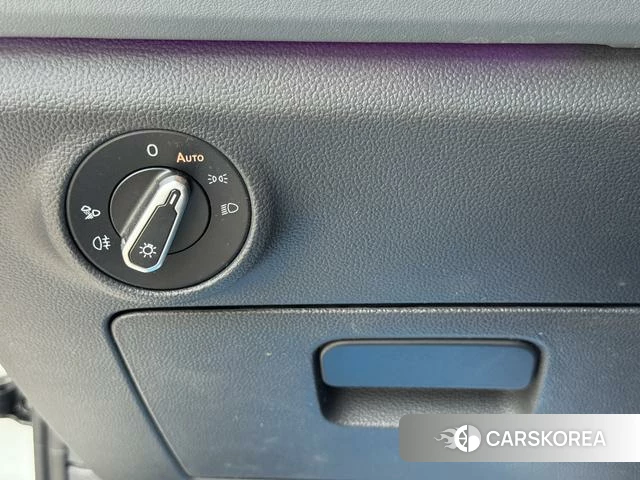 Volkswagen Sagitar id 4358939 из Китая 7