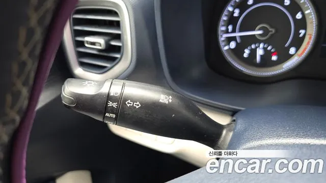 Hyundai Venue id 2494246 из Кореи 7