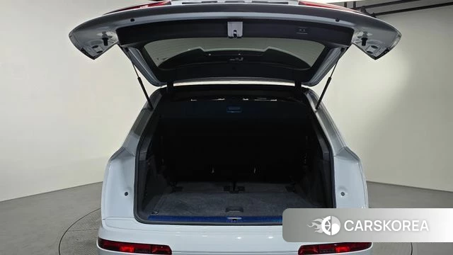 Audi Q7 (4M) id 4757603 из Кореи 7