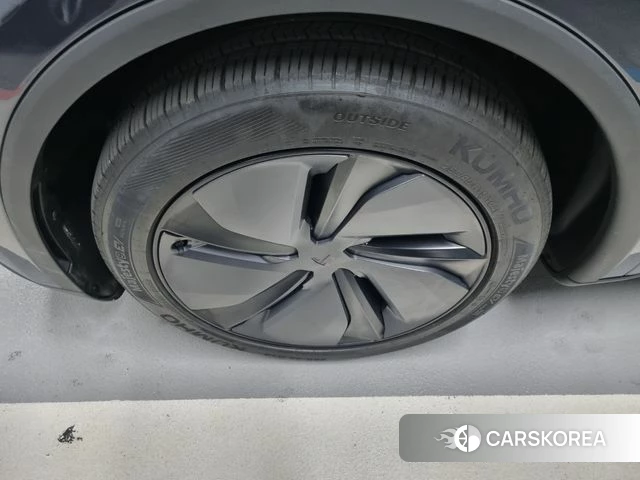Tesla Model Y id 4419590 из Кореи 7