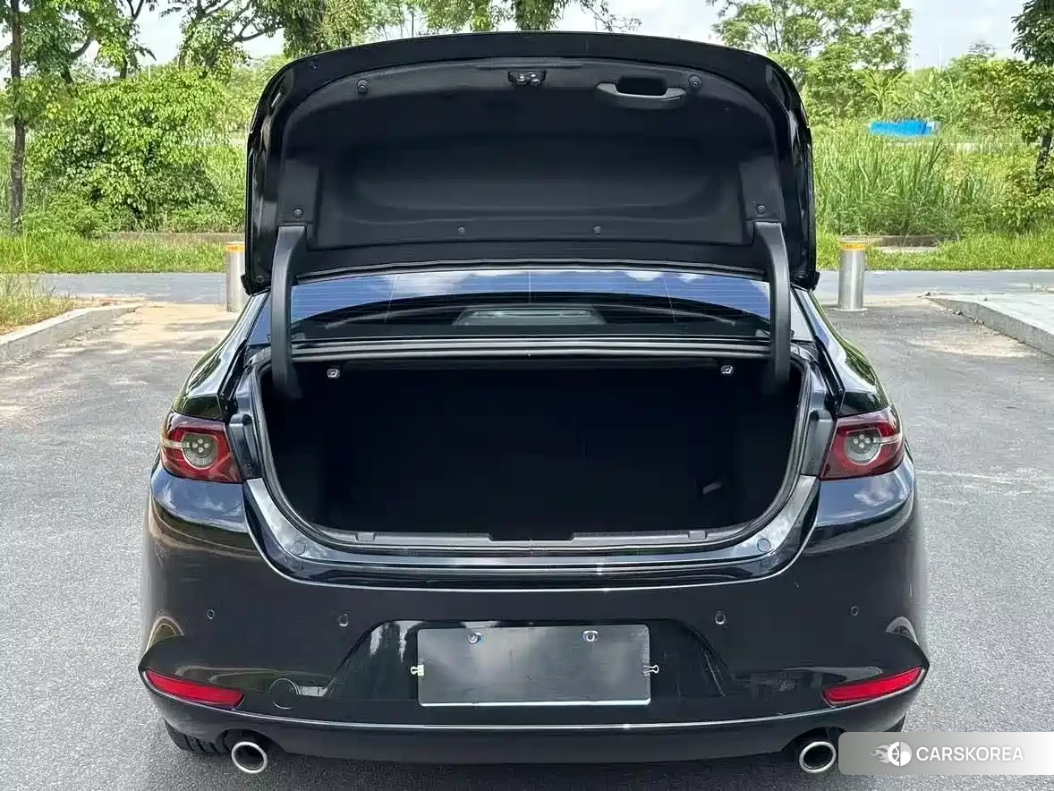 Mazda 3 id 4512959 из Китая 7