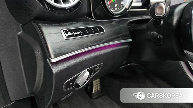 Mercedes-Benz E-Class W213 id 4203460 из Кореи 7