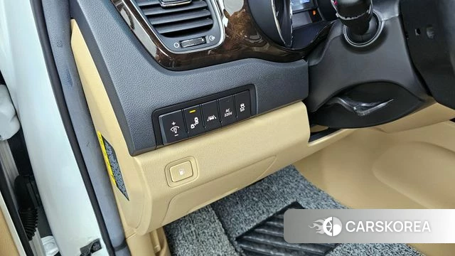 Kia The New Carnival id 4384945 из Кореи 7