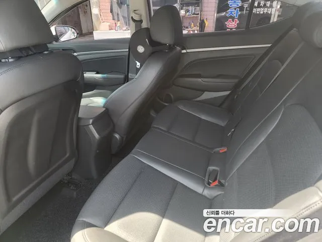 Hyundai Avante AD id 2692714 из Кореи 7