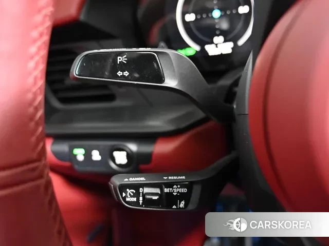 Porsche 911(992) id 3585424 из Кореи 7