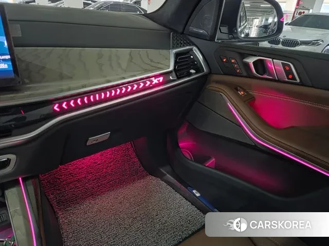 BMW X7 (G07) id 3316798 из Кореи 7