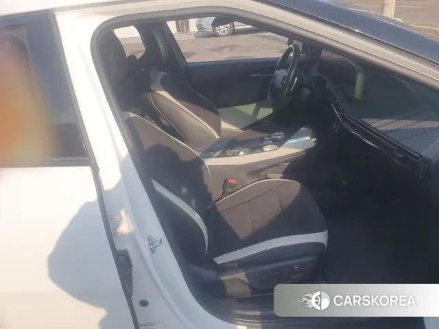 Kia EV6 id 3468466 из Кореи 7