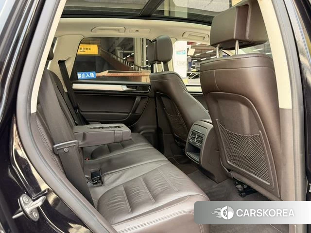 Volkswagen Touareg id 4242459 из Китая 7