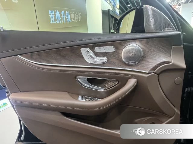 Mercedes-Benz E-class id 4265618 из Китая 7
