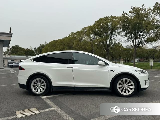 Tesla Model X id 4239014 из Китая 7