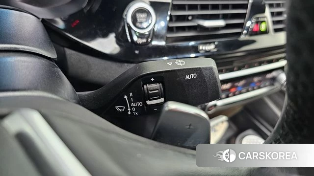 BMW 5 Series (G30) id 4746968 из Кореи 7