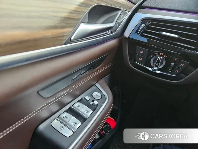 BMW 6 Series GT (G32) id 3692220 из Кореи 7