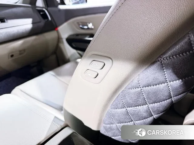 Kia All New Carnival id 3520510 из Кореи 7