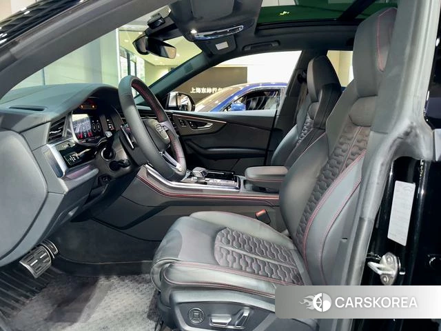 Audi RS Q8 id 4238799 из Китая 7