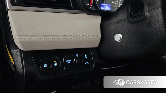 Hyundai The New Grand Starex id 3556838 из Кореи 7