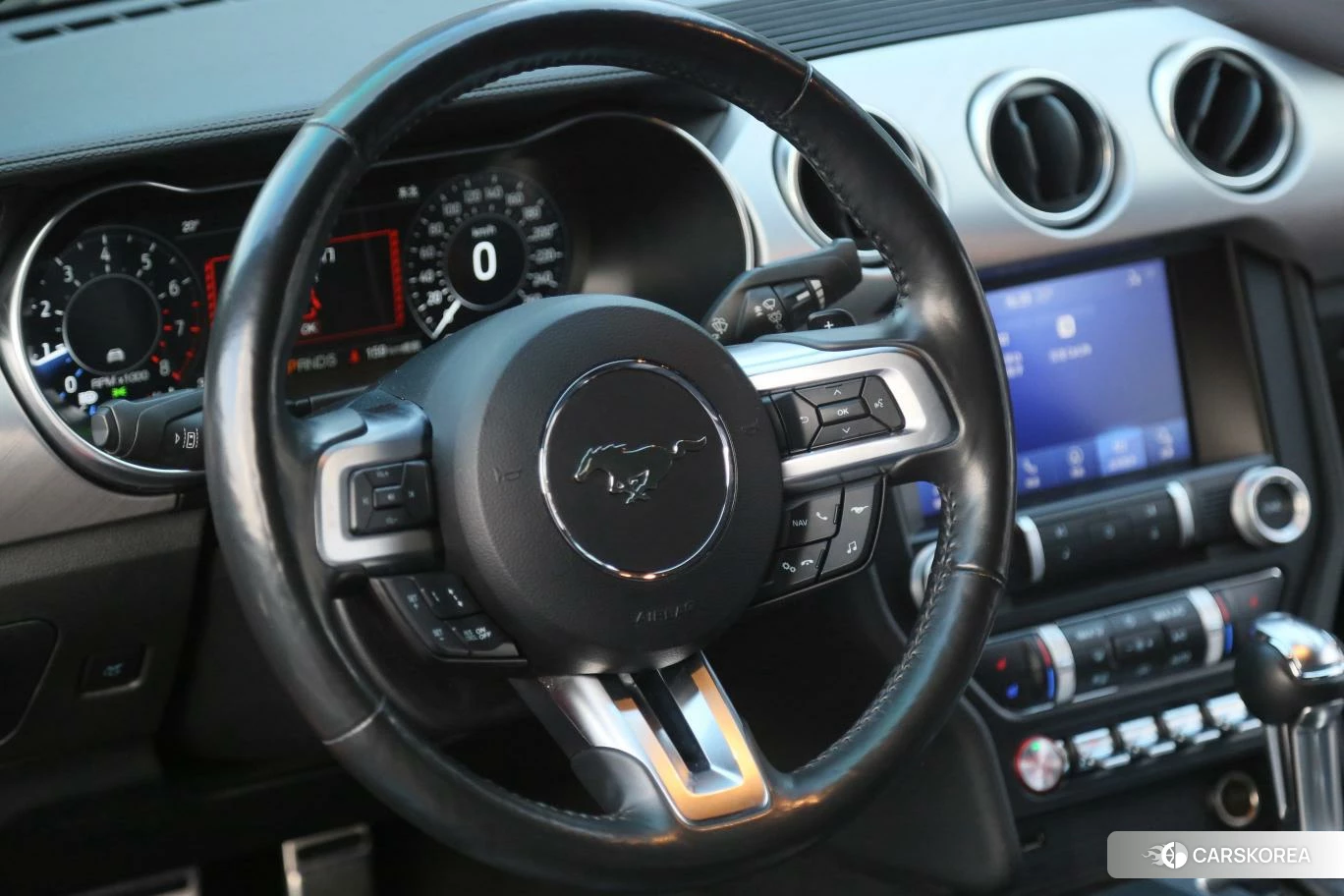 Ford Mustang id 4441078 из Китая 7