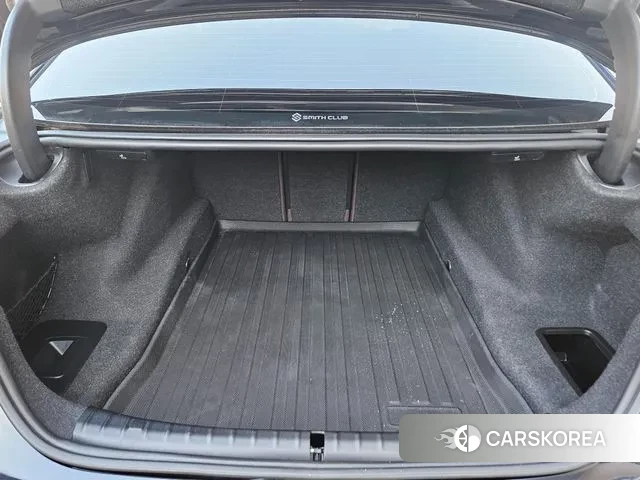 BMW 5 Series (G30) id 3591399 из Кореи 7