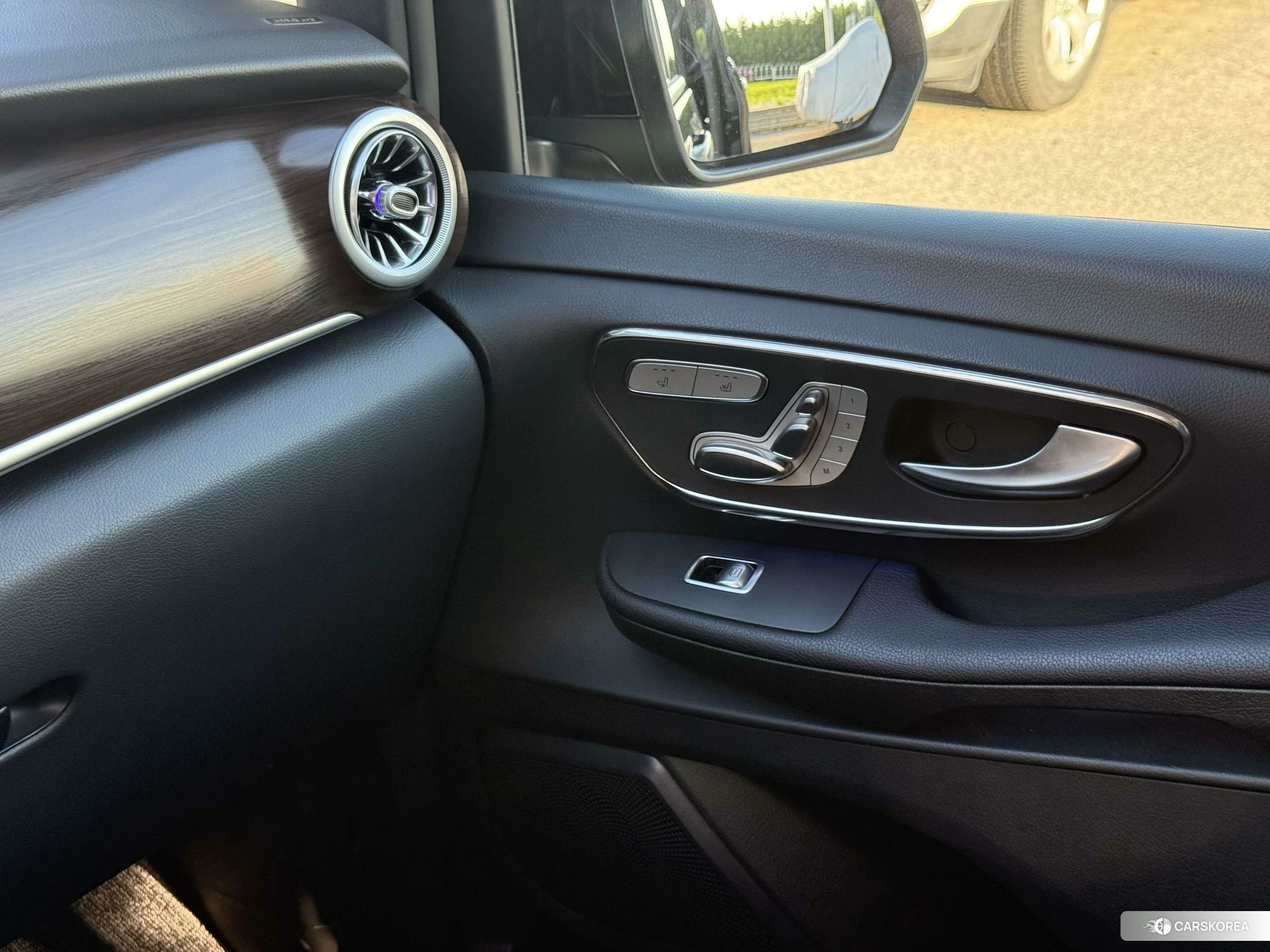 Mercedes-Benz V-class id 4473936 из Китая 7
