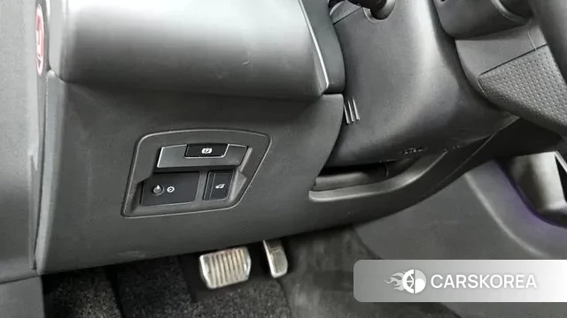 Land Rover Range Rover Velar id 3095782 из Кореи 7