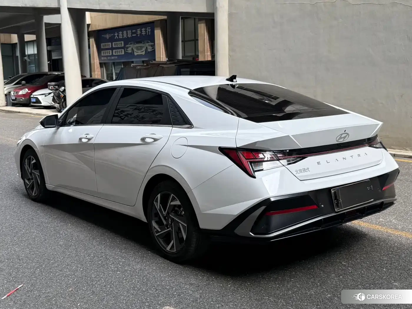 Hyundai Elantra id 4570315 из Китая 7