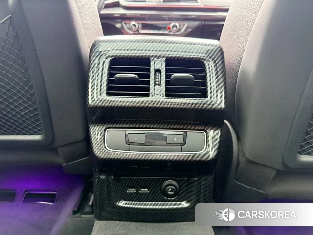 Audi Q5L id 4235009 из Китая 7