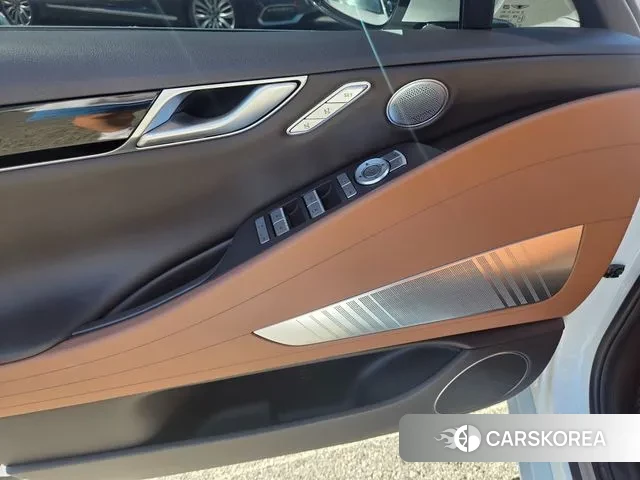 Genesis G80 (RG3) id 3003988 из Кореи 7