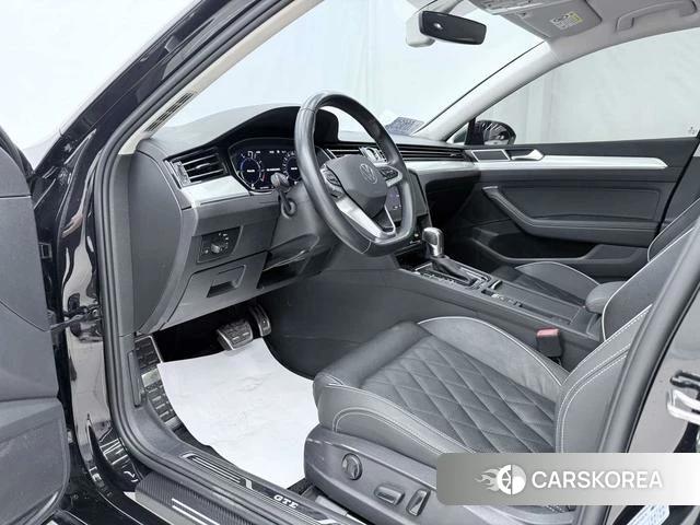 Volkswagen Magotan PHEV id 4365826 из Китая 7