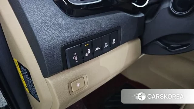 Kia The New Carnival id 3489517 из Кореи 7