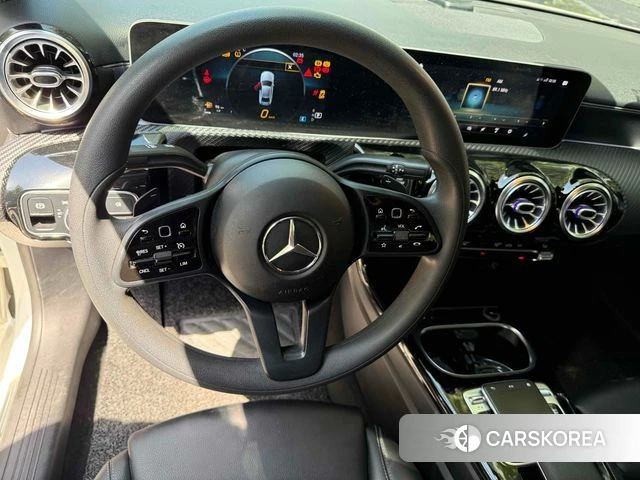 Mercedes-Benz A-Class W177 id 4206659 из Кореи 7