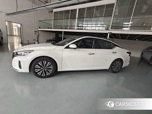 Nissan Teana id 4257992 из Китая 7