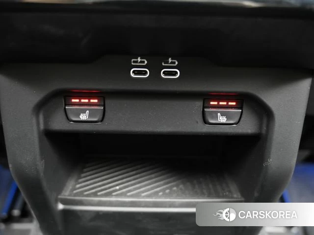 BMW 5 Series (G60) id 4749317 из Кореи 7