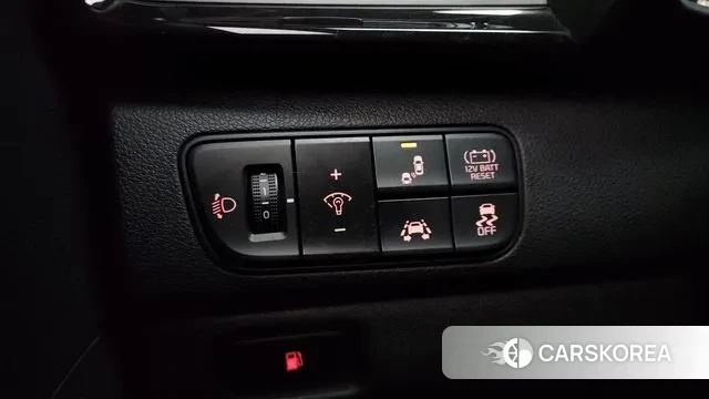 Kia Niro id 3308140 из Кореи 7