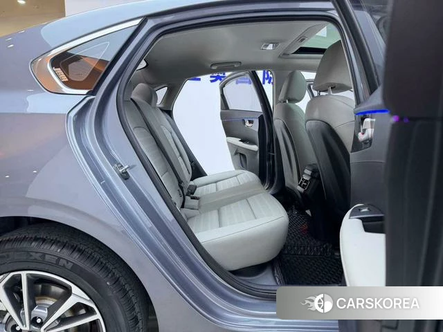 Kia K3 id 4335882 из Китая 7