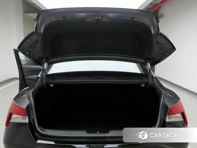 Hyundai Avante Hybrid (CN7) id 4324197 из Кореи 7