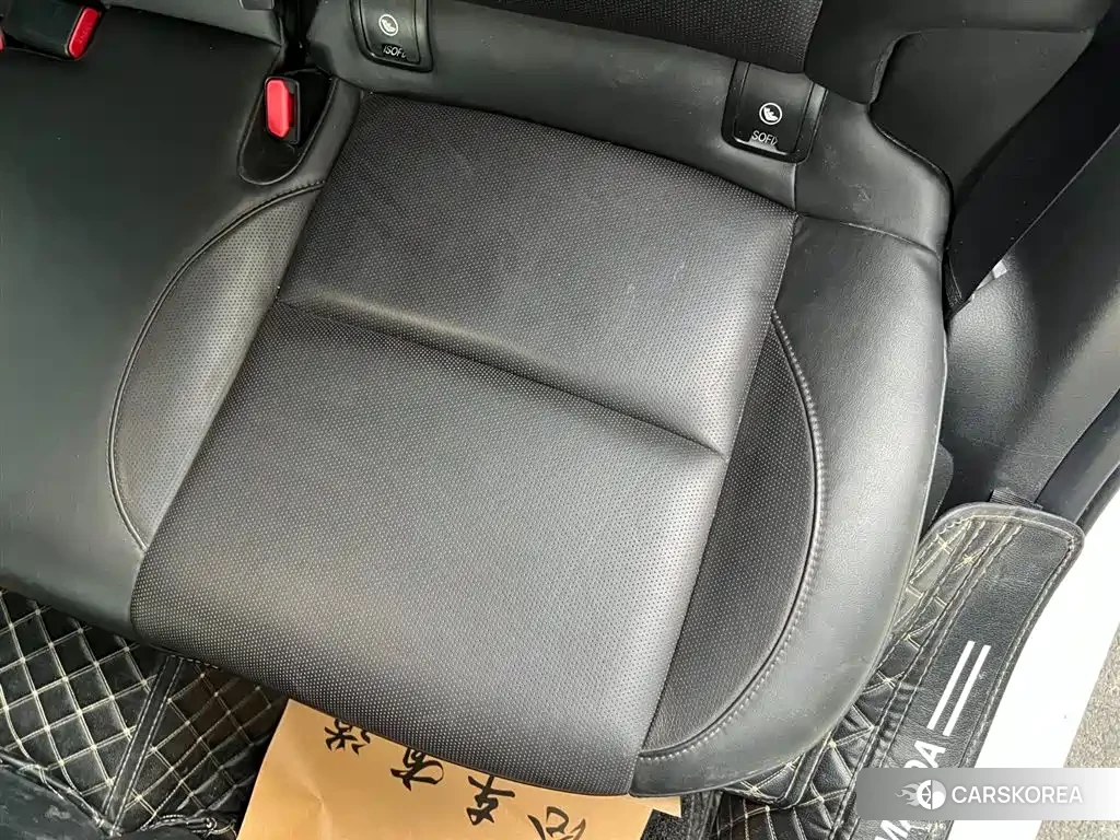 Mazda 3 id 4570502 из Китая 7