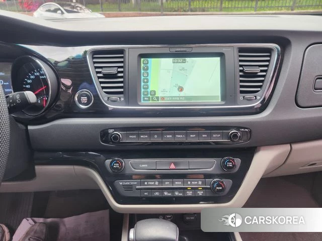 Kia The New Carnival id 4286127 из Кореи 7